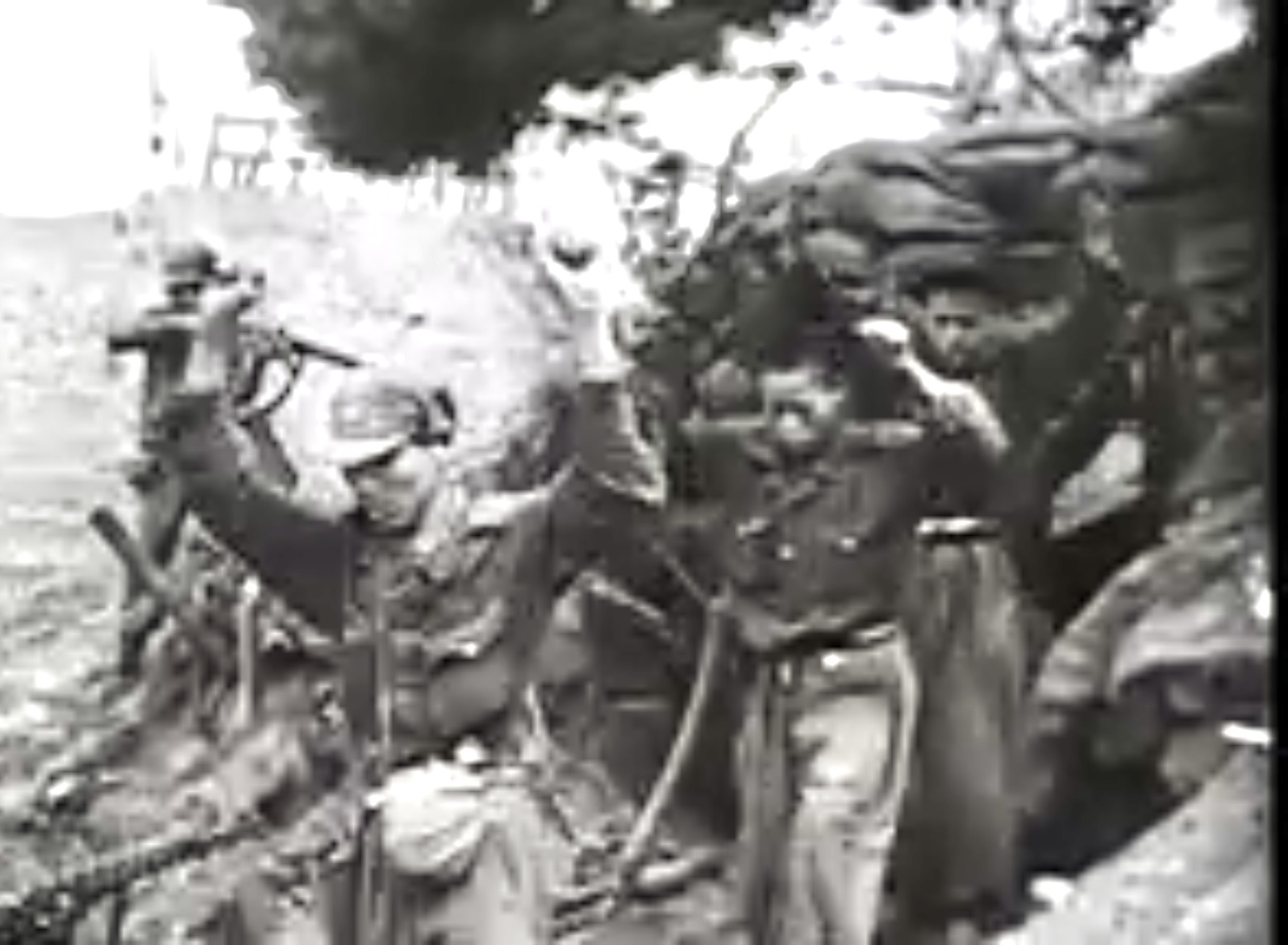 North Korean 1951 Canteen with Carrier - Image 2