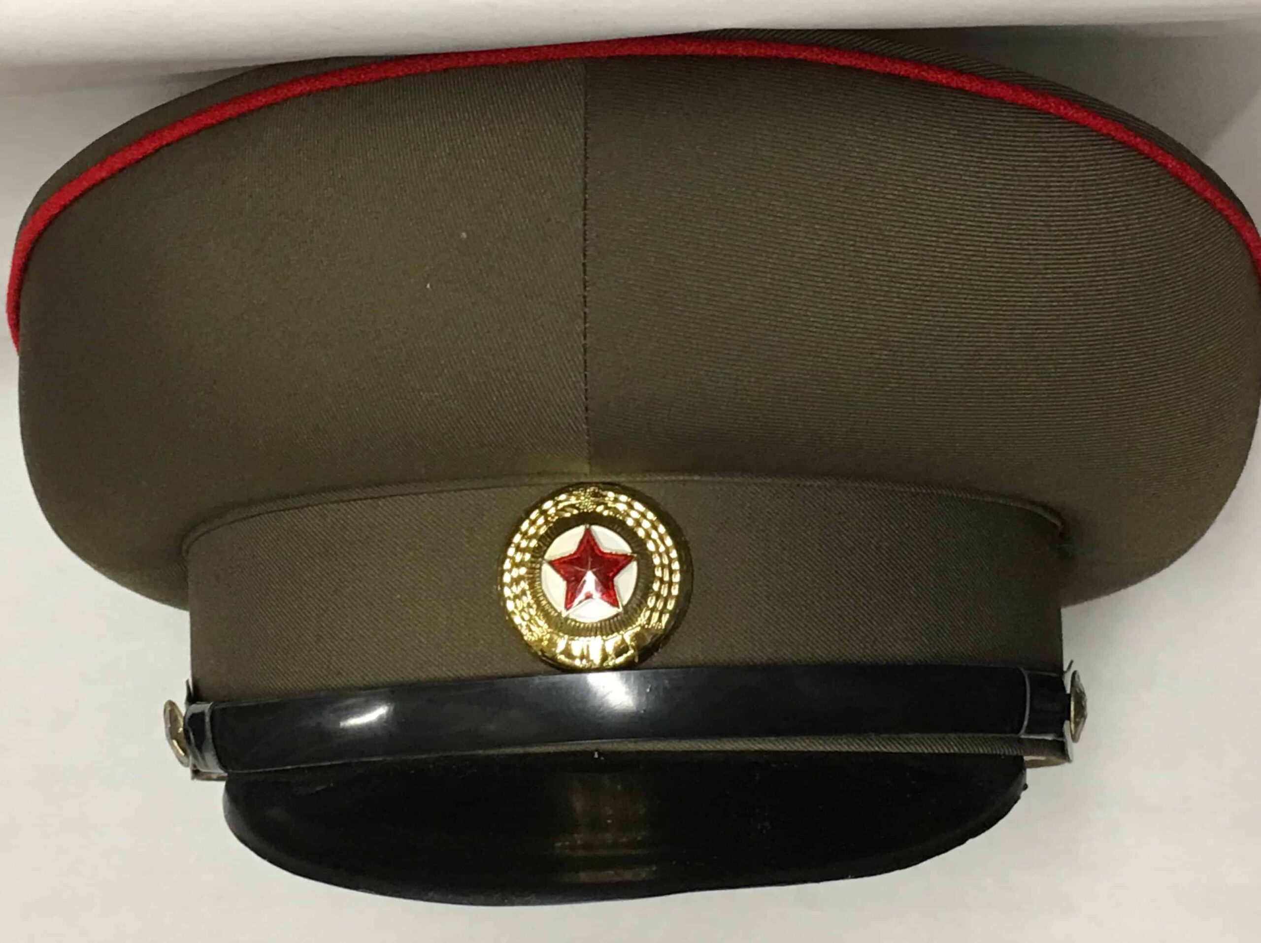 North Korean Infantry Senior Lt Field Uniform and Cap - Image 3
