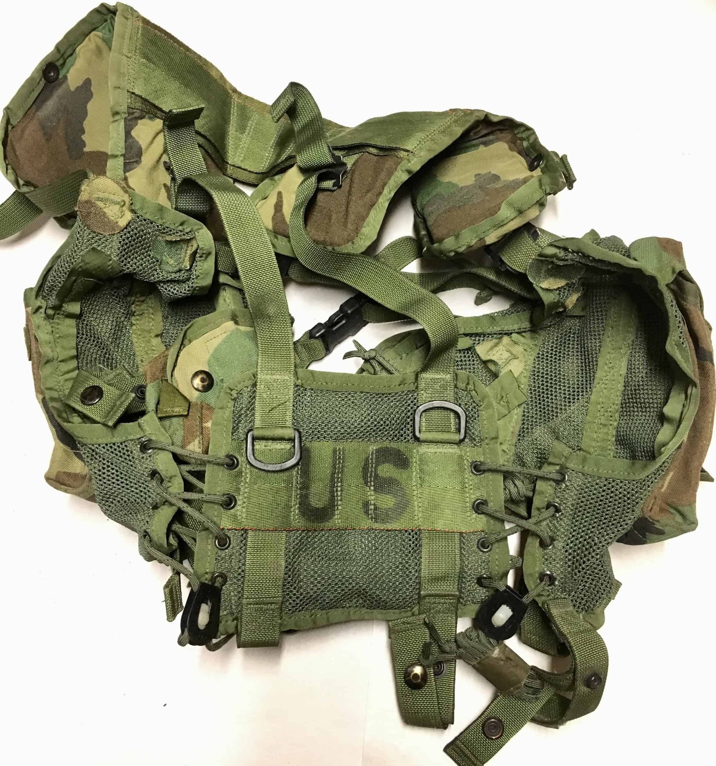 US M4 Magazine Tactical Load Bearing Vest - Image 2