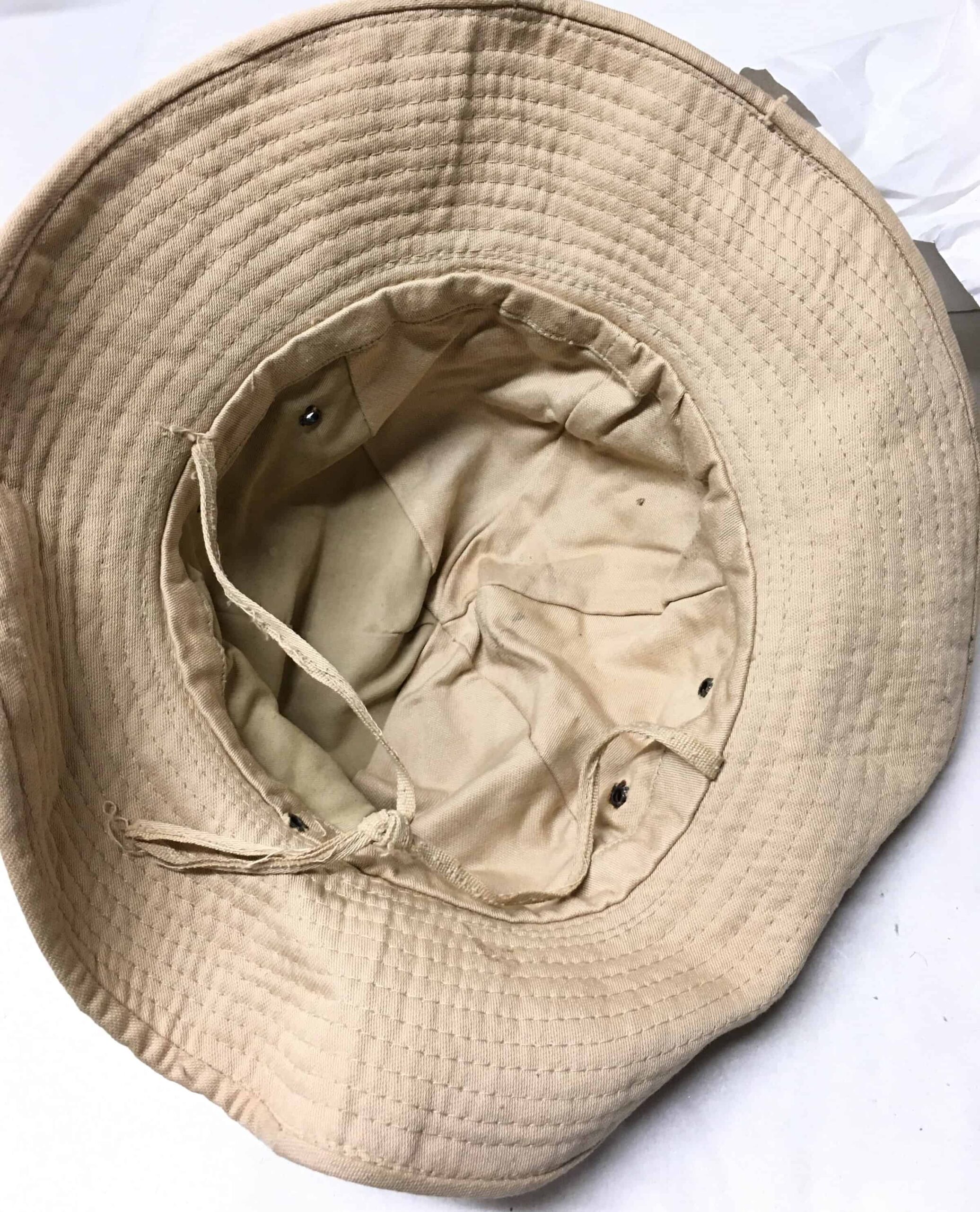 North Vietnamese Army Viet Cong Boonie Hat Wide Brim Khaki with Front Insignia Grommet - Image 3