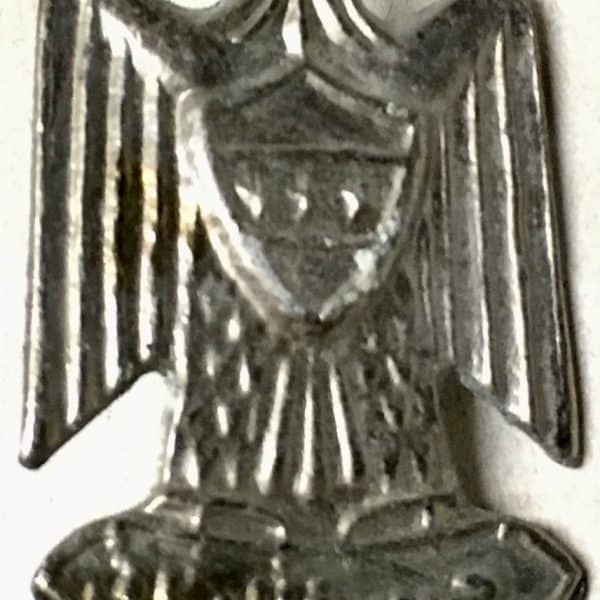 Iraqi Army Eagle Beret & Cap Badge Cast Silver Plate Desert Storm - Officer