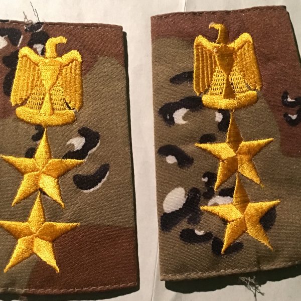 Iraqi Slip on Shoulder Boards Desert Camouflage - Colonel