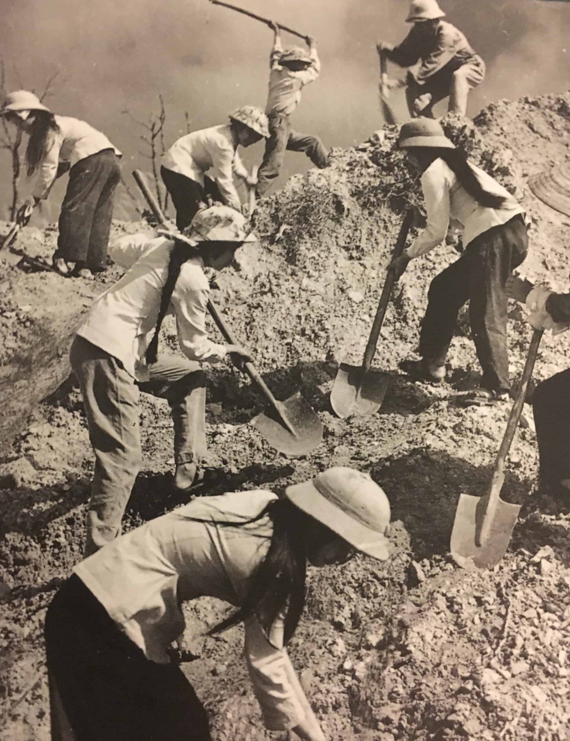 North Vietnamese Army Long E Tool Shovel HCM Trail - Image 2
