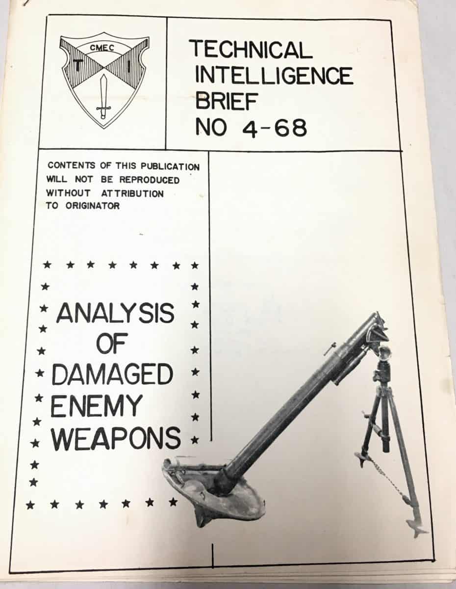 US Intelligence Manual - Damaged Enemy Weapons 1968 - Enemy Militaria