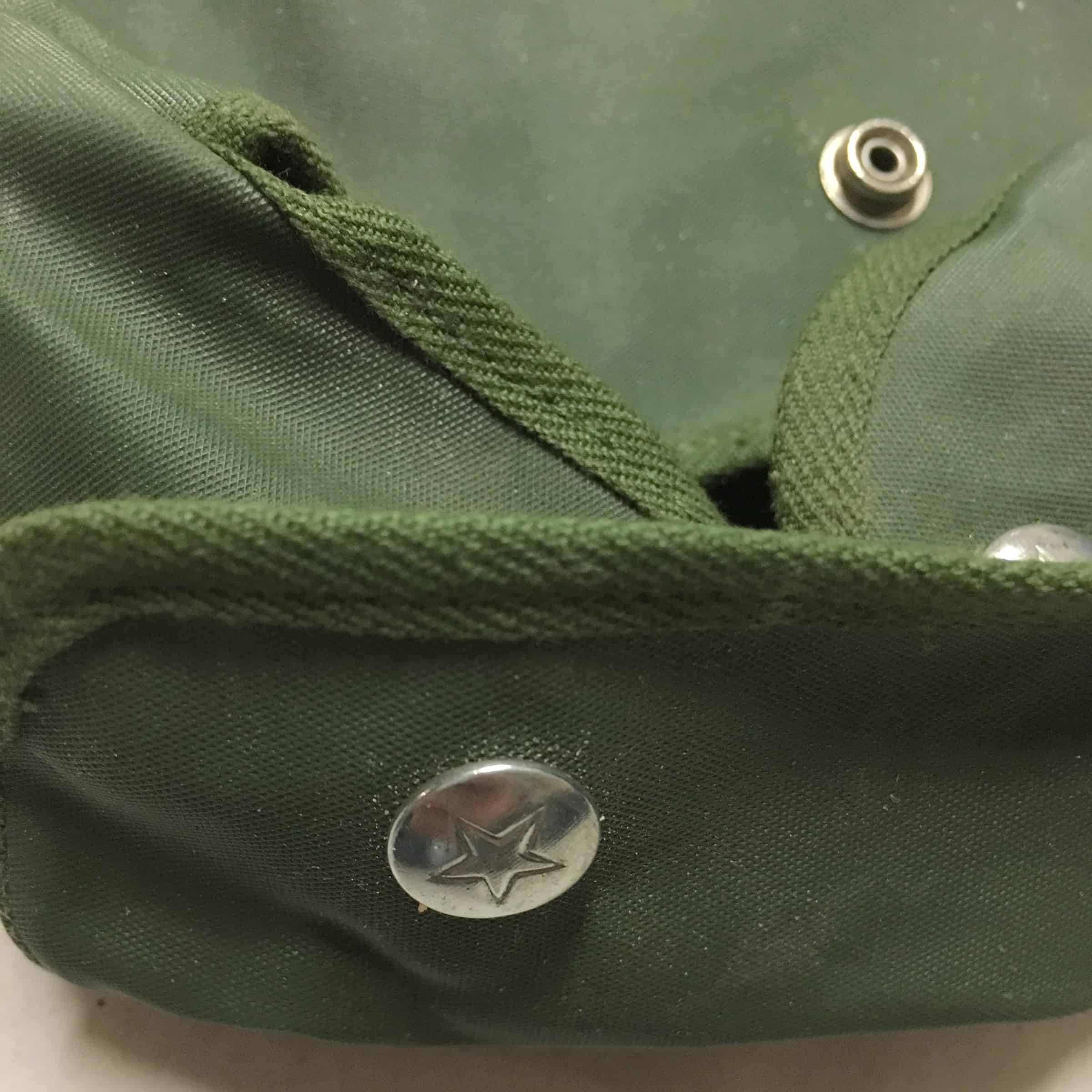 ChiCom North Vietnamese Army Viet Cong 1st Aid Bandage Pouch with Star Snaps - Image 2