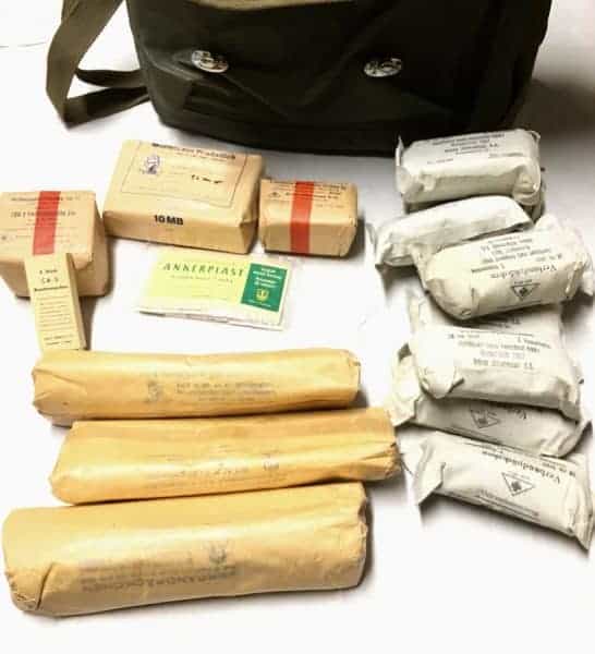 ChiCom North Vietnamese Army Viet Cong Medic's Aide Bag 1967 Full of Dressings - Image 4