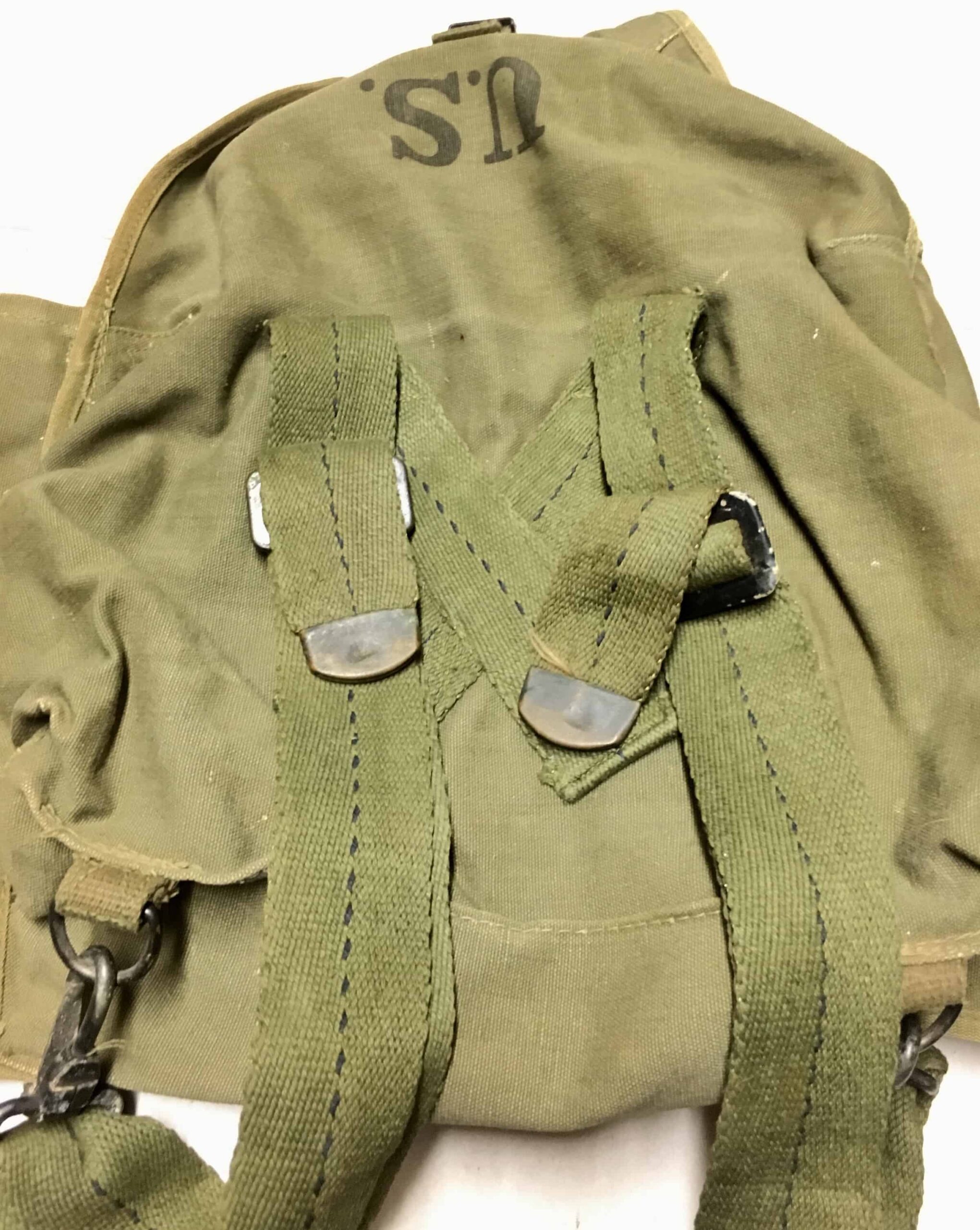 US Army Korean War Airborne Medic's Aid Bag - Image 3