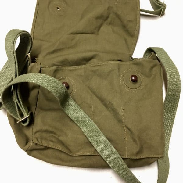 ChiCom North Vietnamese Army Gas Mask Gas Mask Carrier