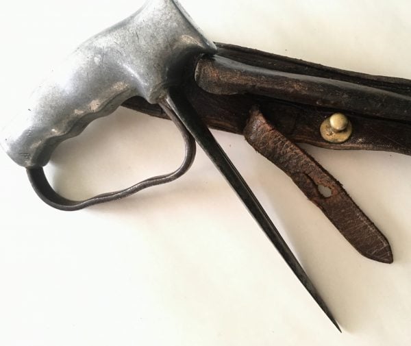 WW1 British Dudley Robbins Trench Knife with Rare Scabbard