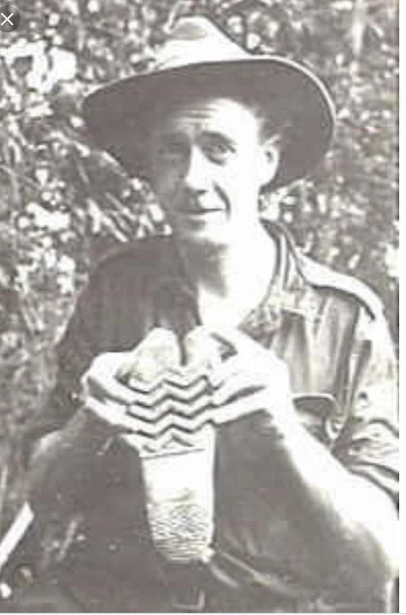 Japanese WW2 Army and Naval Landing Force Tabi Shoes - Image 8