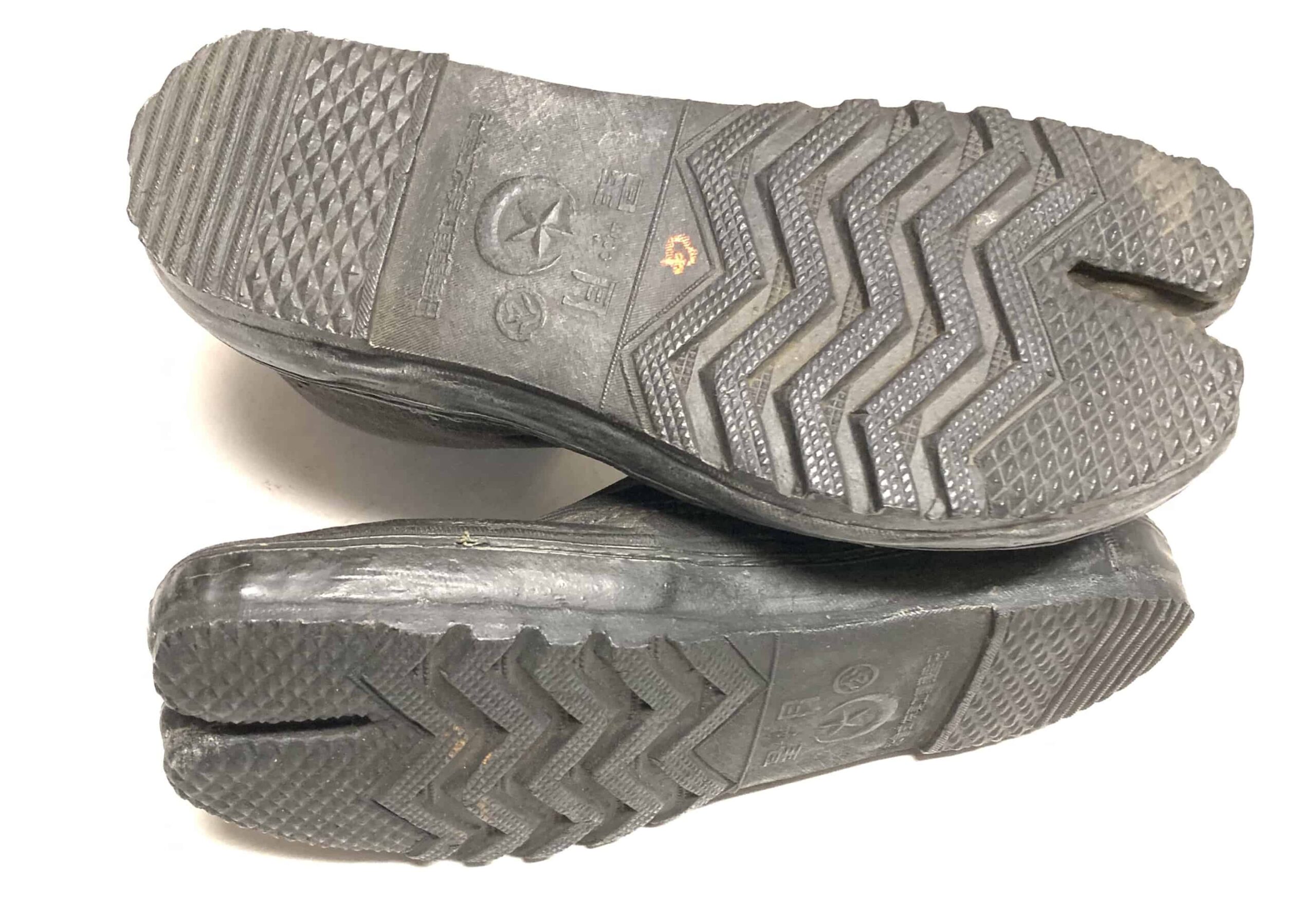 Japanese WW2 Army and Naval Landing Force Tabi Shoes - Image 3