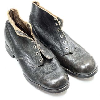 WW2 German Enlisted Combat Shoes with Hobnails Size 43 Unissued