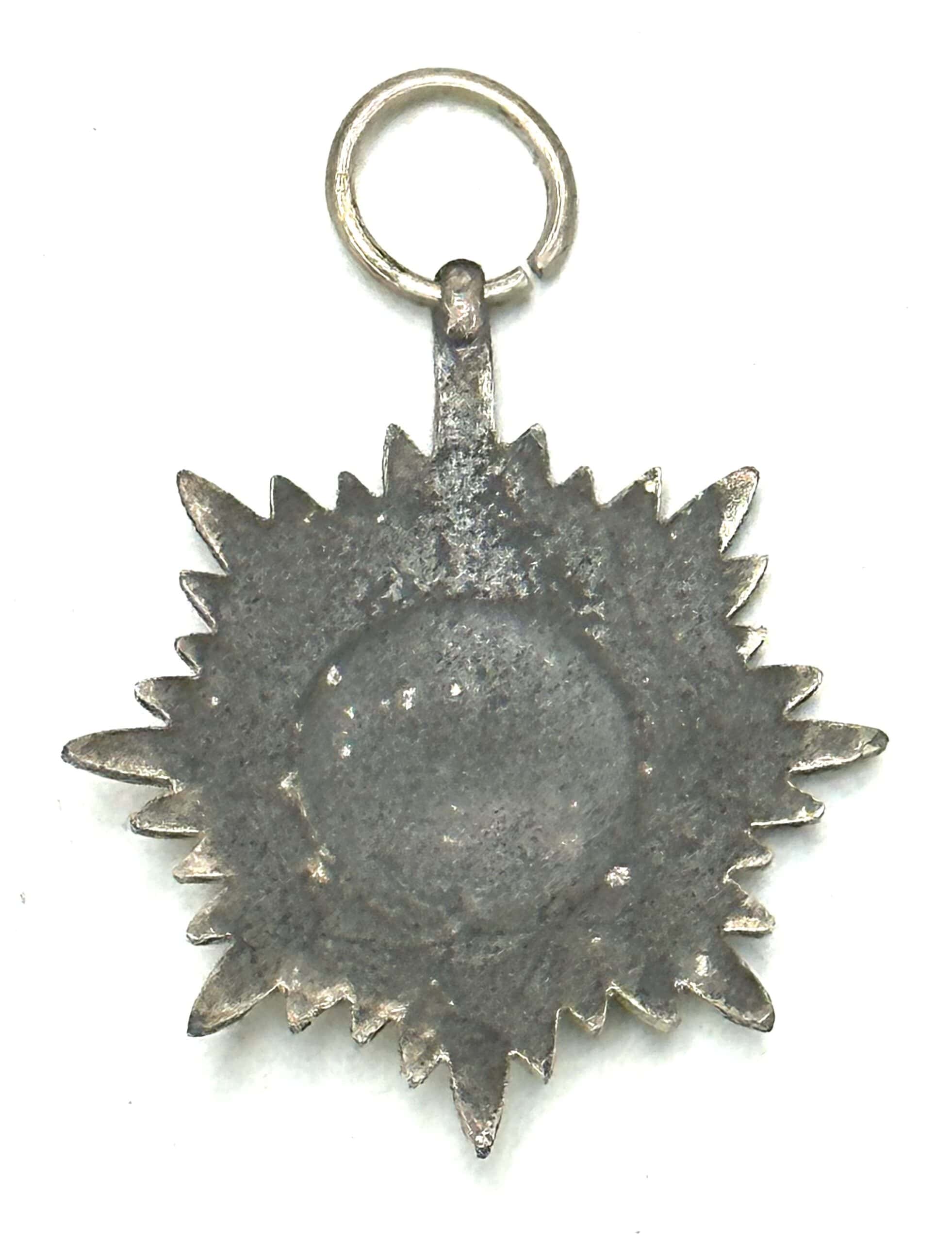 WW2 German Ost Volk Medal - Image 2