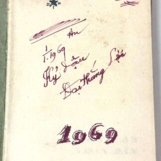 North Vietnamese Army Military Police 1969 Pocket Diary & Brass Sun Helmet Badge