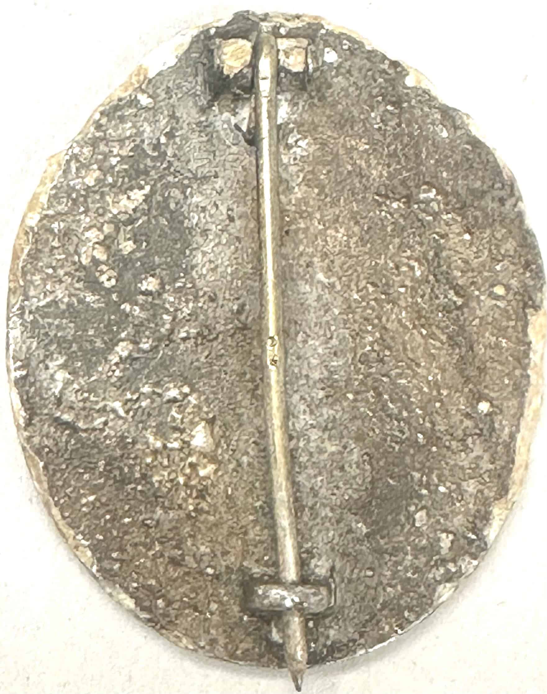 WW2 German Wound Badge Silver 5 to 9 Wounds - Image 2