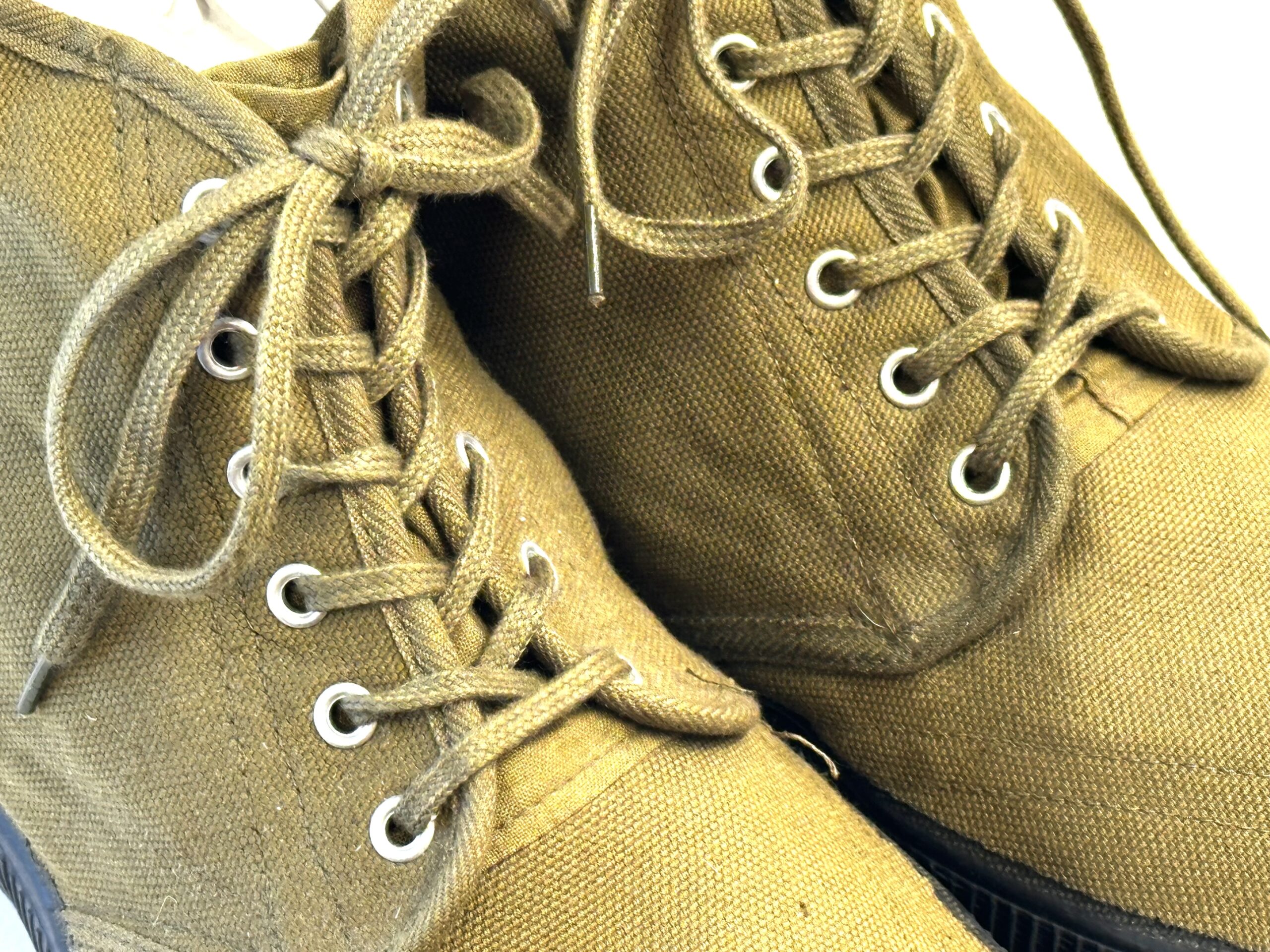ChiCom 1970 Dated Sneakers - Image 4