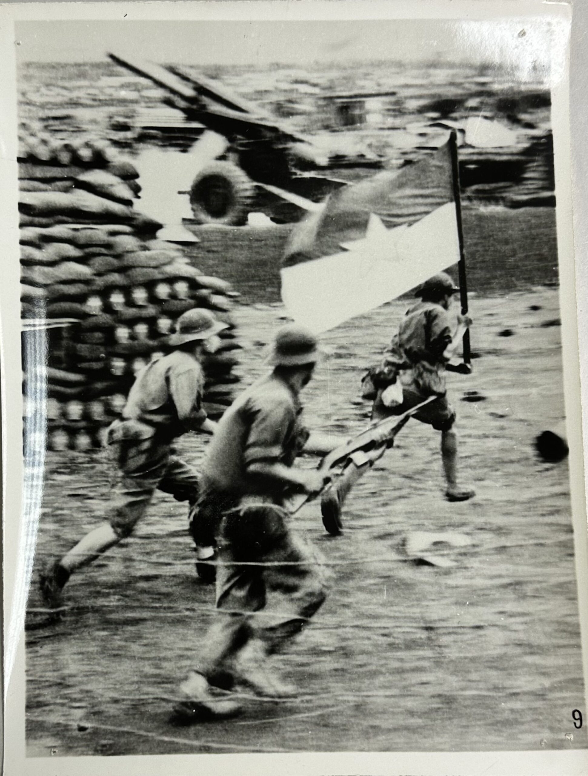 North Vietnamese Army Propaganda Photo Assault Unit with Flag - Image 2
