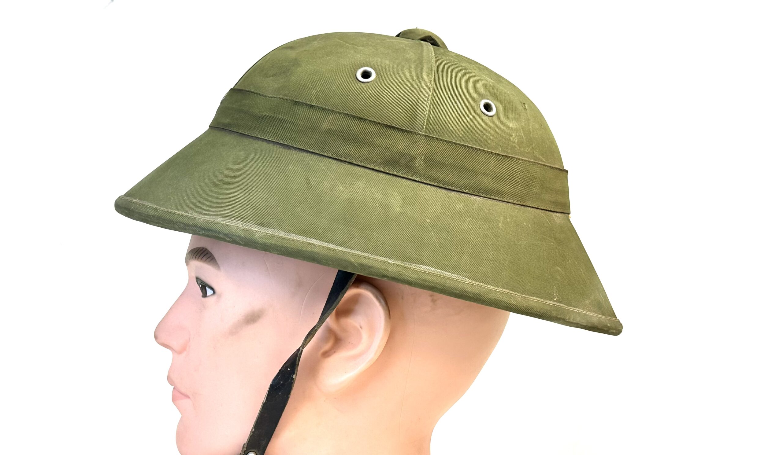 North Vietnamese Army Battledamaged 3rd Generation Cardboard Sun Helmet - Image 2
