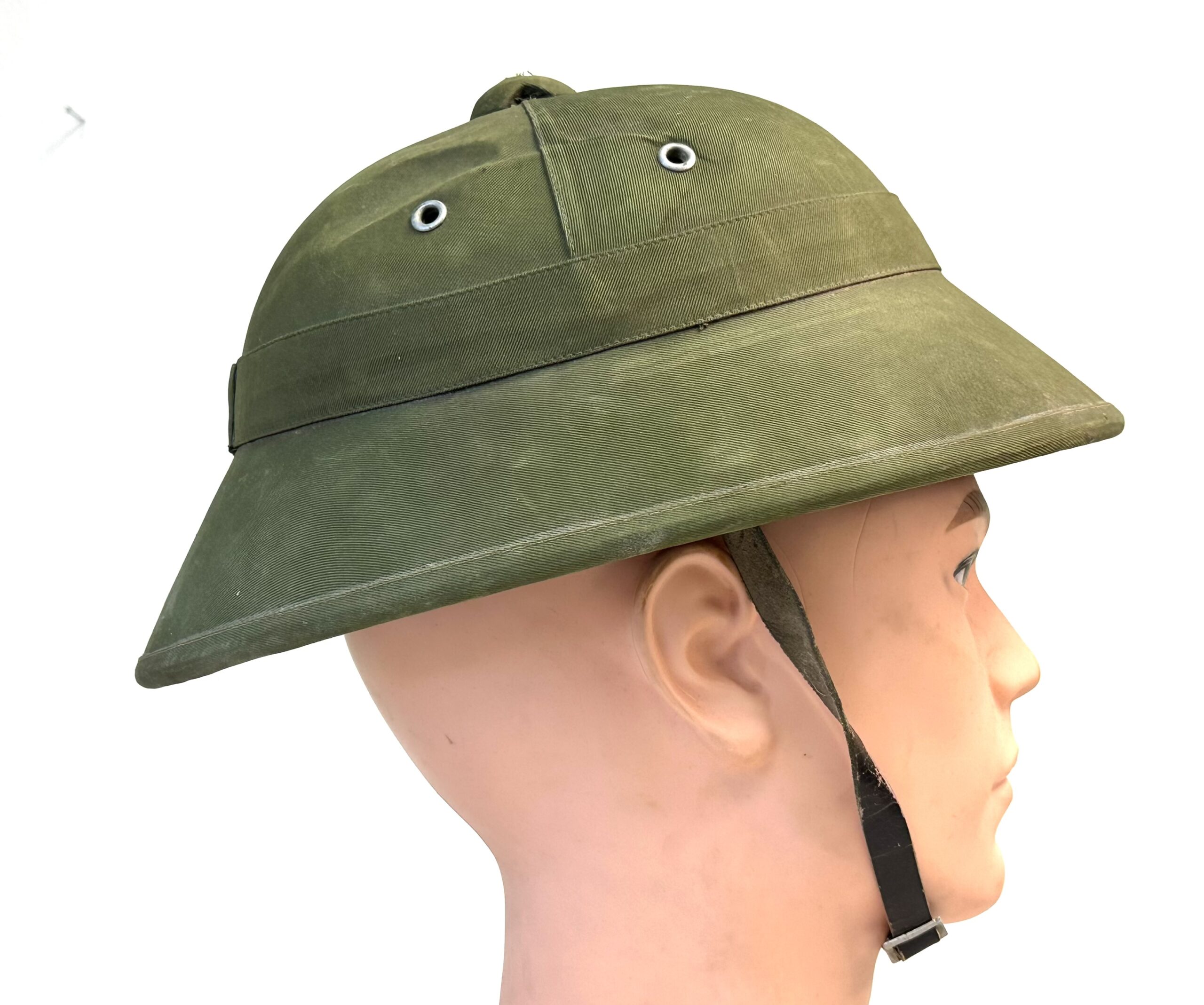 North Vietnamese Army Battledamaged 3rd Generation Cardboard Sun Helmet - Image 3
